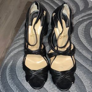 Christian Louboutin authentic size 42 black leather pump sandal